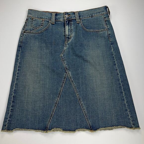 Levi's Almost Vintage Deconstructed Denim A-Line Skirt Five Pocket Size 14 - Picture 1 of 13